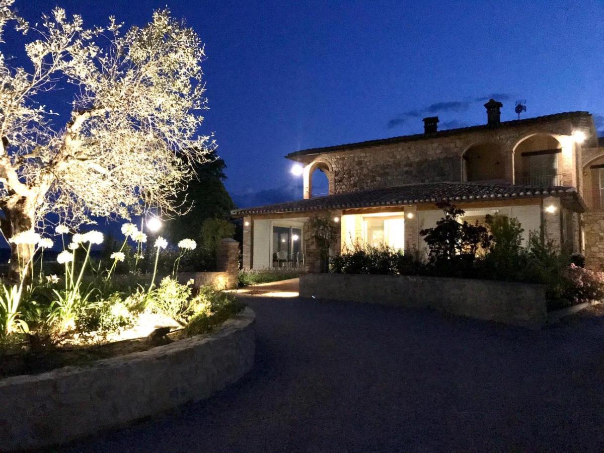 Agriturismo Fattoria Di Monticello San Venanzo Eksteriør billede